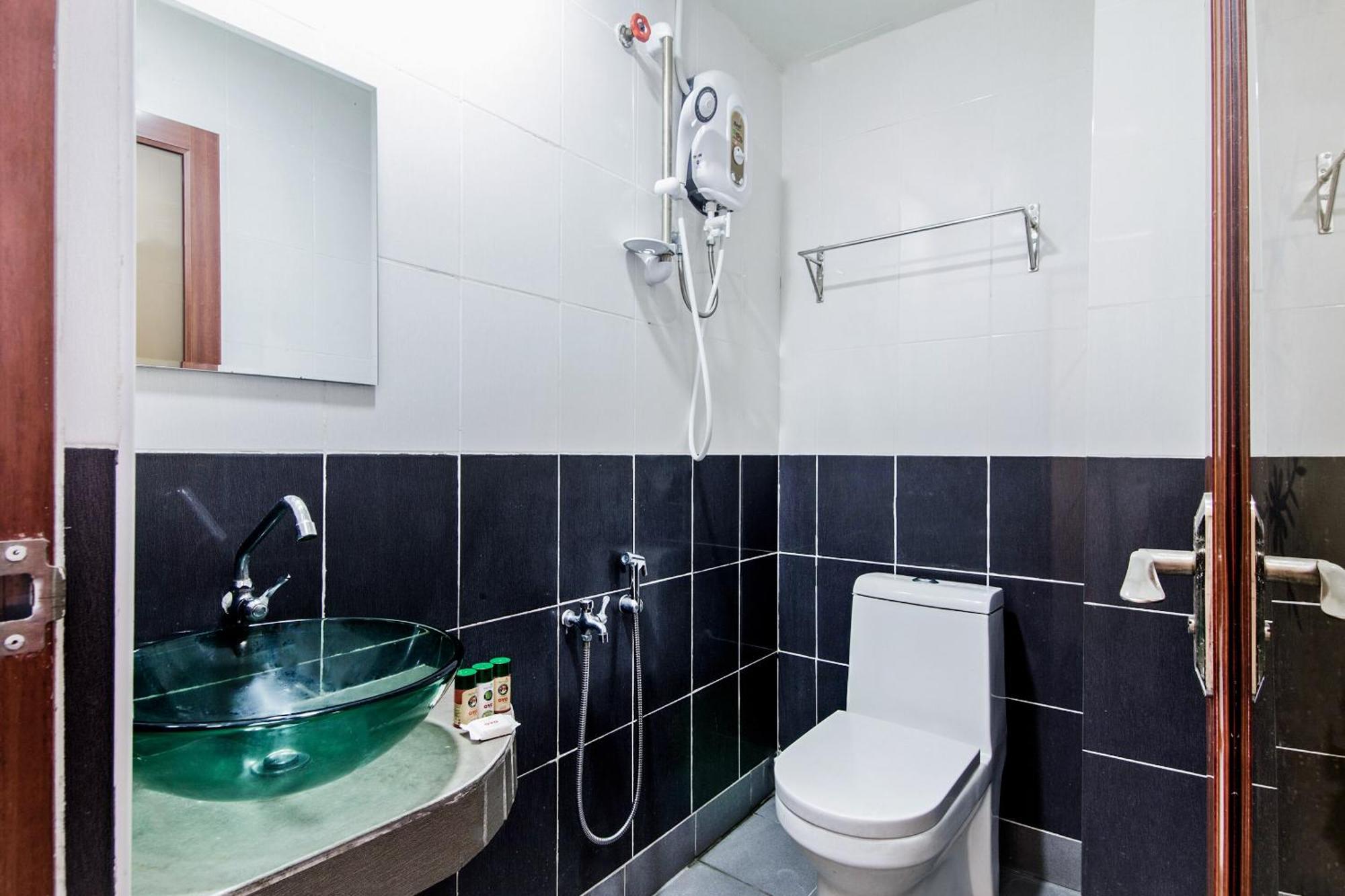 Super Oyo 258 Smc Alam Avenue Hotel 2*